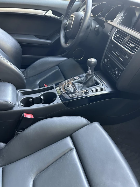 2010 Audi B8 S5 - Image 24 of 31