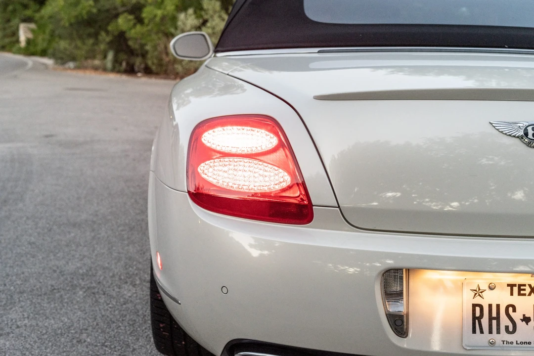 2010 Bentley Continental GTC - Image 30 of 31