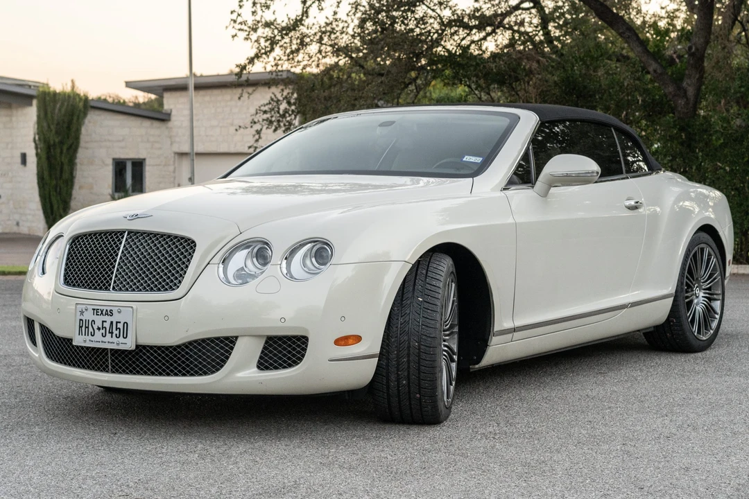 2010 Bentley Continental GTC - Image 2 of 31