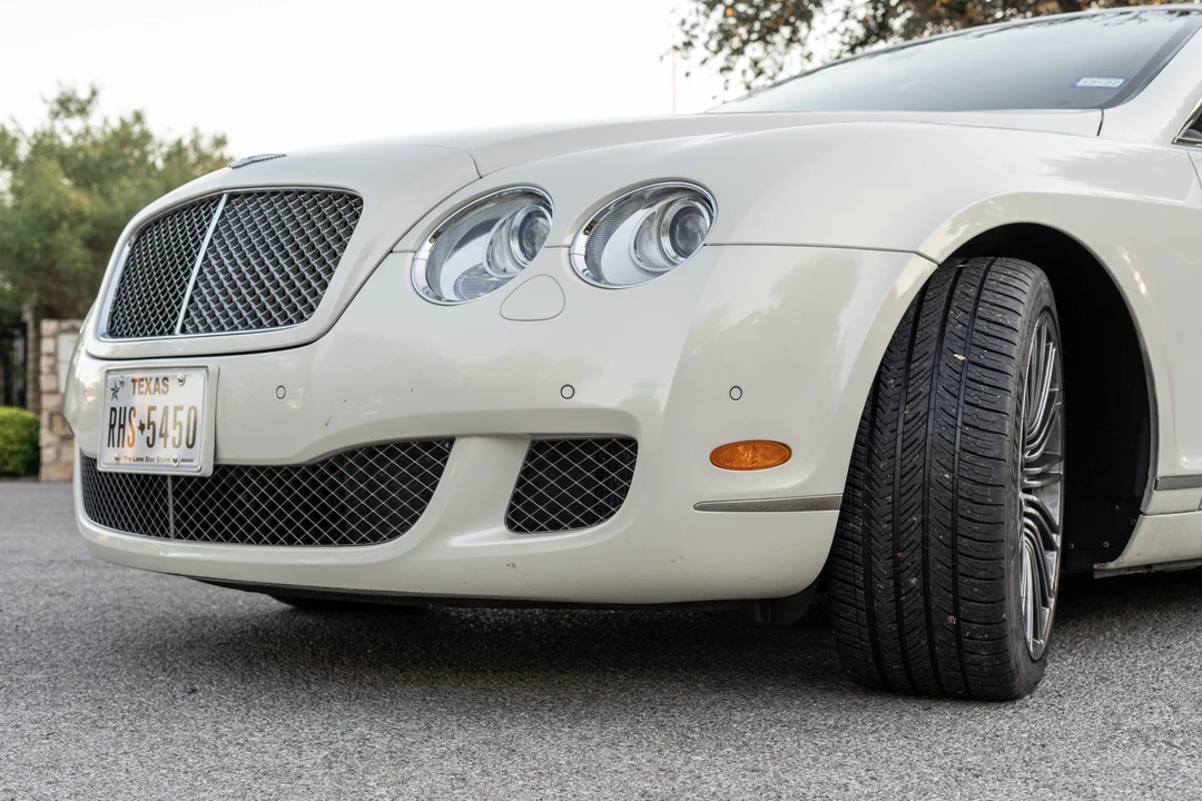 2010 Bentley Continental GTC - Image 18 of 31