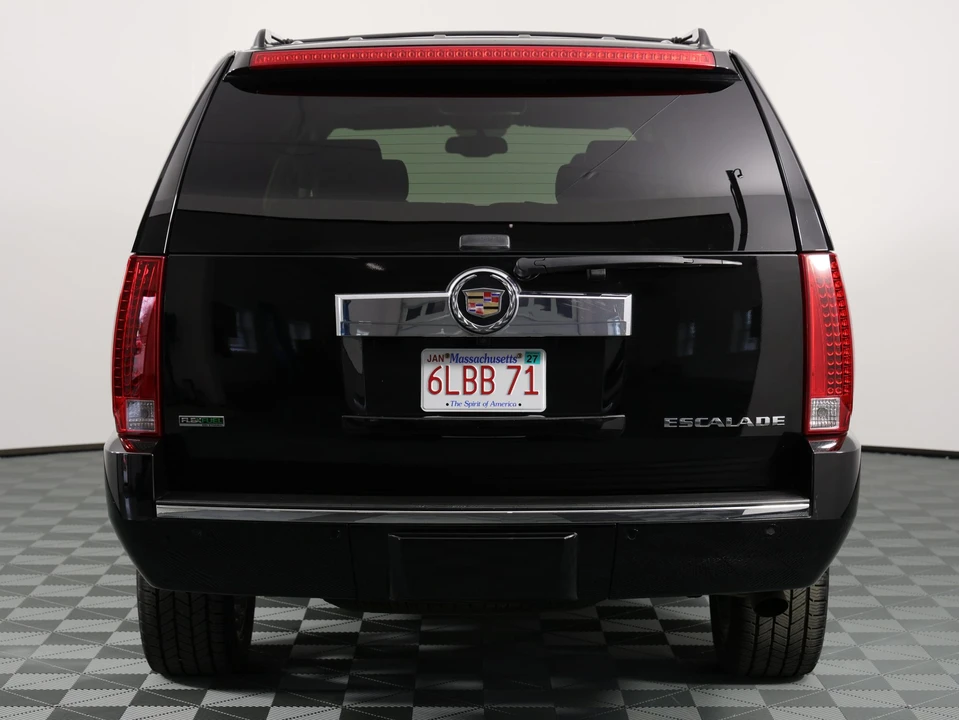2010 Cadillac Escalade & EXT 3rd Gen - Image 8 of 31