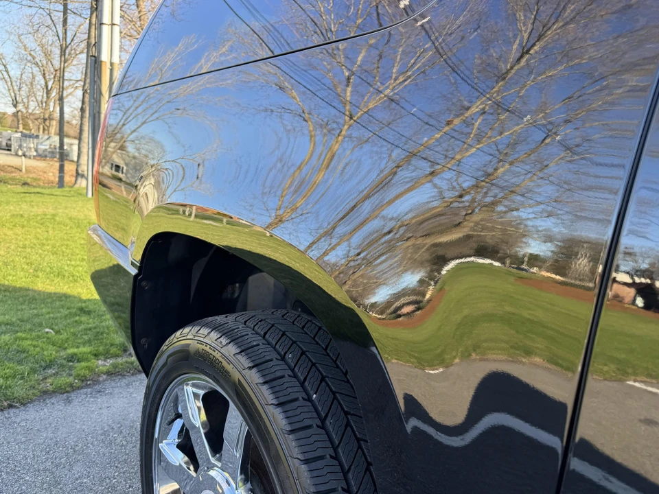 2010 Cadillac Escalade & EXT 3rd Gen - Image 16 of 31