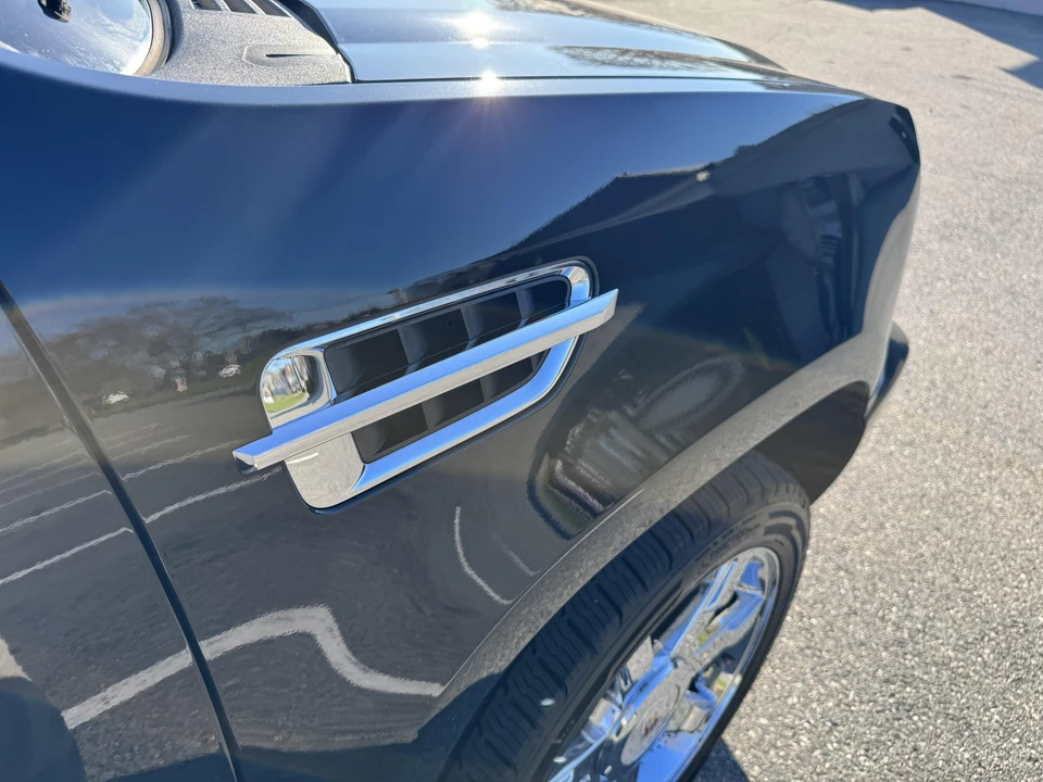 2010 Cadillac Escalade & EXT 3rd Gen - Image 20 of 31