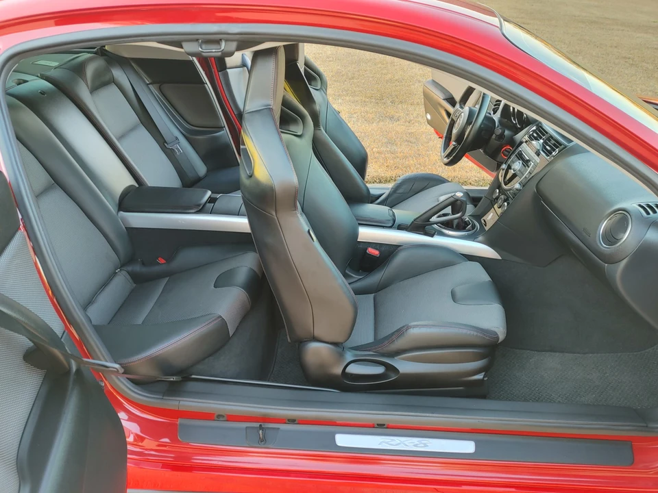 2010 Mazda RX-8 2nd Gen - Image 29 of 31