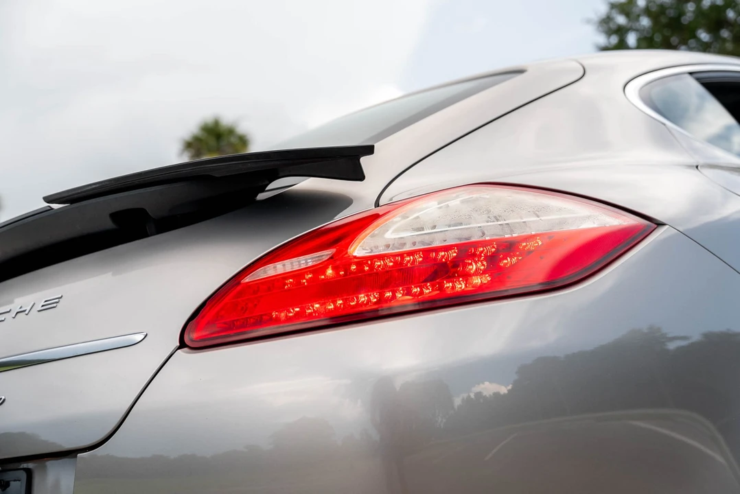 2010 Porsche 970 Panamera Turbo - Image 25 of 31