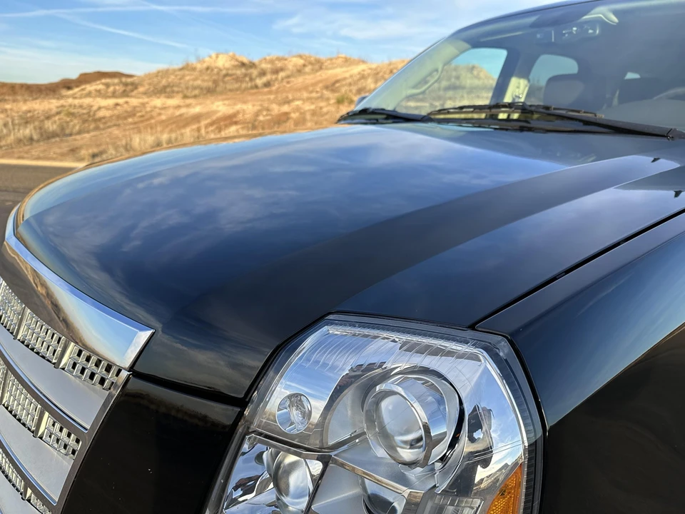 2011 Cadillac Escalade & EXT 3rd Gen - Image 23 of 31