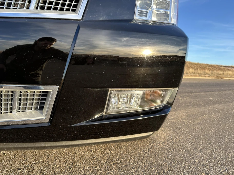 2011 Cadillac Escalade & EXT 3rd Gen - Image 28 of 31