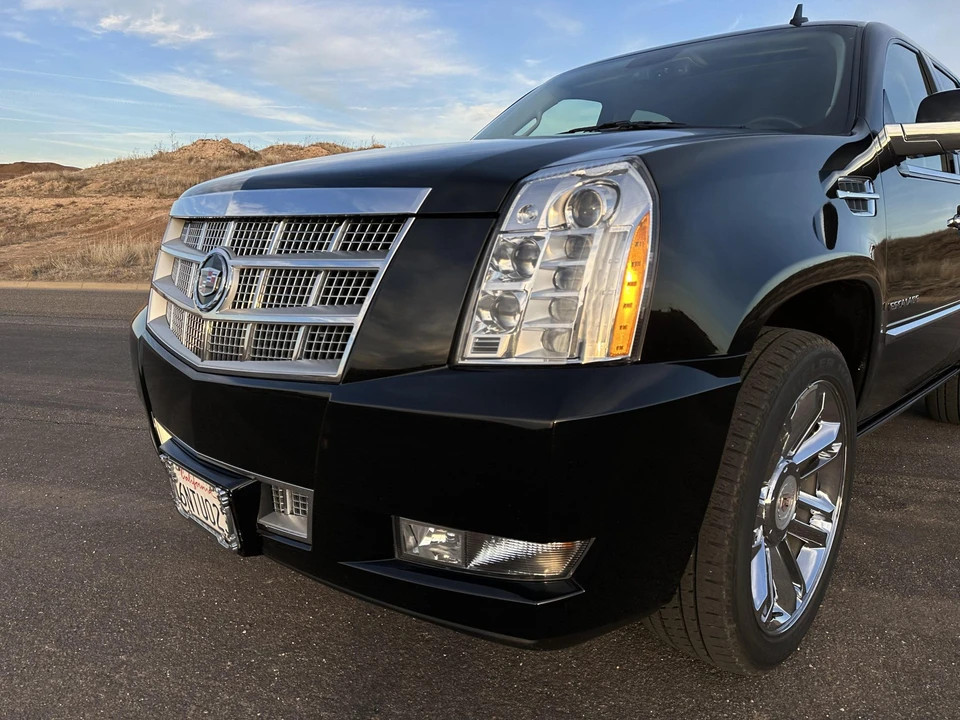 2011 Cadillac Escalade & EXT 3rd Gen - Image 22 of 31