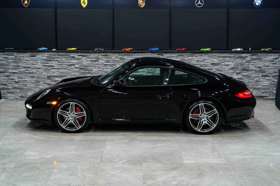 2011 Porsche 997 Carrera S - Image 14 of 31