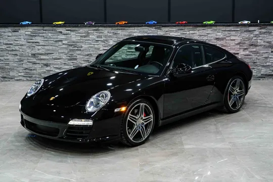 2011 Porsche 911 Carrera S Coupe 6-Speed