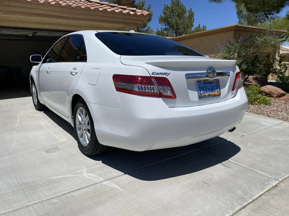 2011 Toyota Camry 6th Gen - Image 20 of 31