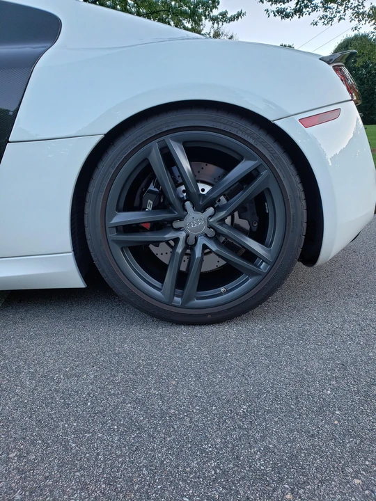 2012 Audi 42 R8 - Image 26 of 31