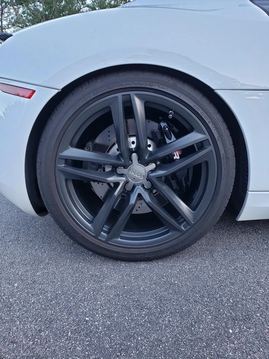 2012 Audi 42 R8 - Image 28 of 31