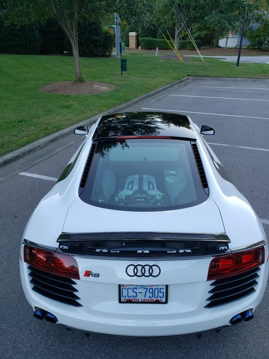 2012 Audi 42 R8 - Image 4 of 31