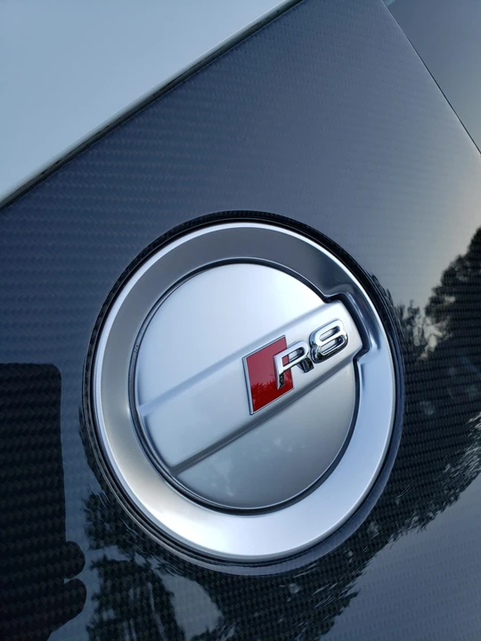 2012 Audi 42 R8 - Image 24 of 31