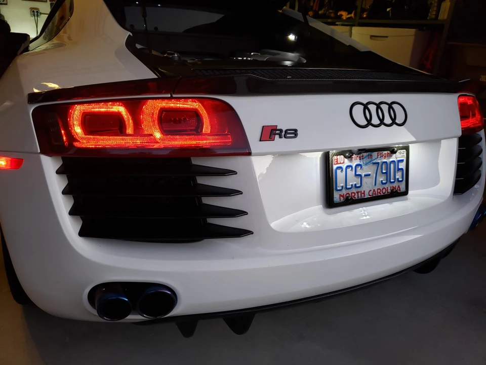 2012 Audi 42 R8 - Image 16 of 31