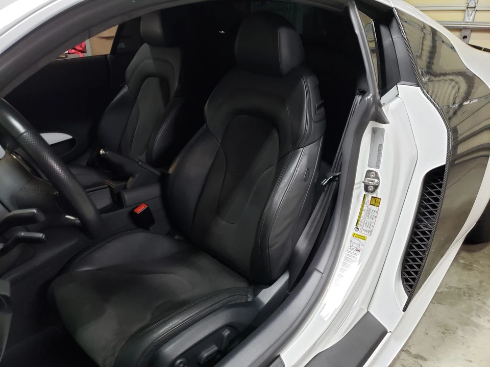 2012 Audi 42 R8 - Image 30 of 31
