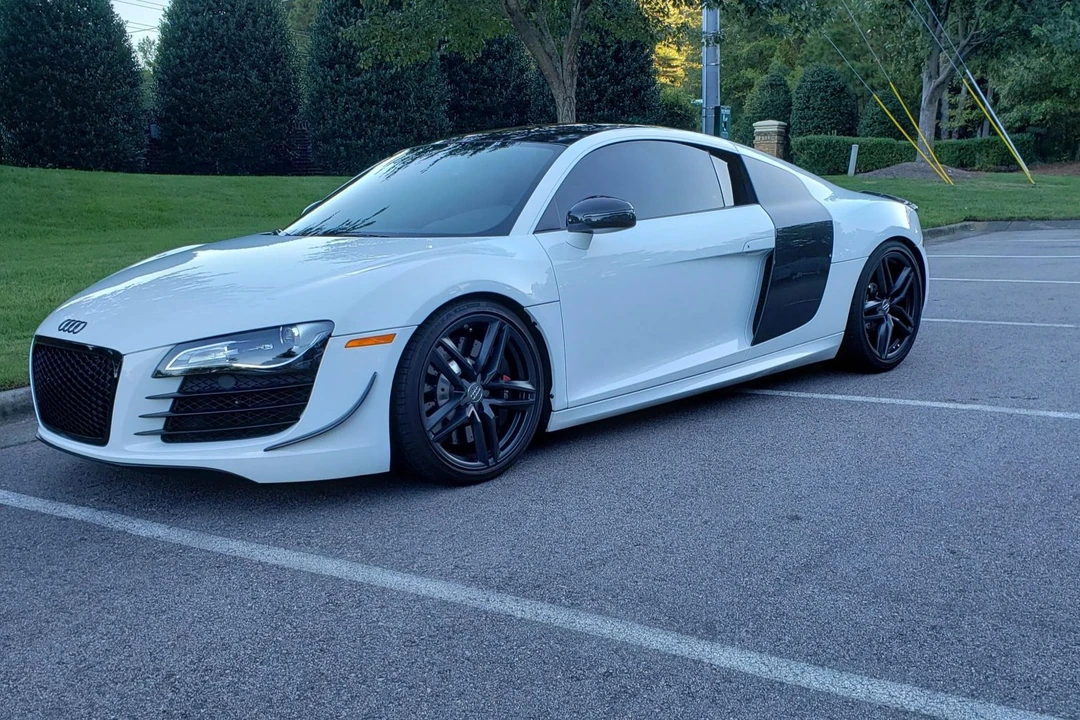 2012 Audi 42 R8 - Image 10 of 31