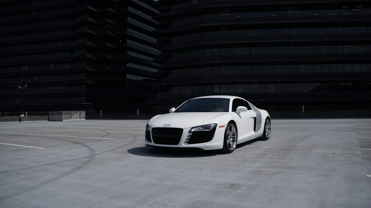 2012 Audi 42 R8 - Image 23 of 31