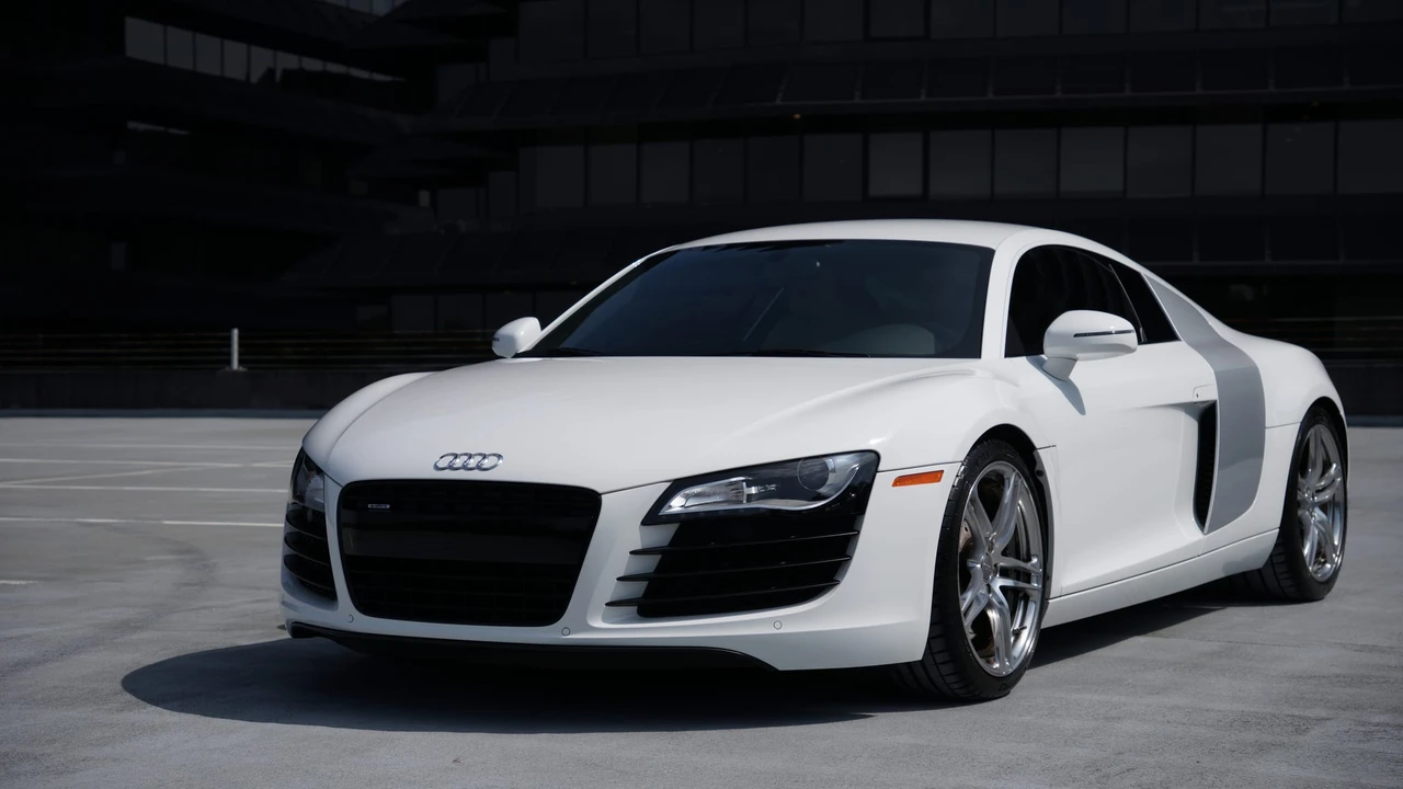 2012 Audi 42 R8 - Image 22 of 31