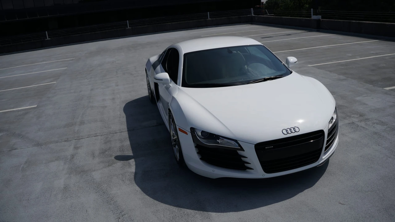 2012 Audi 42 R8 - Image 26 of 31