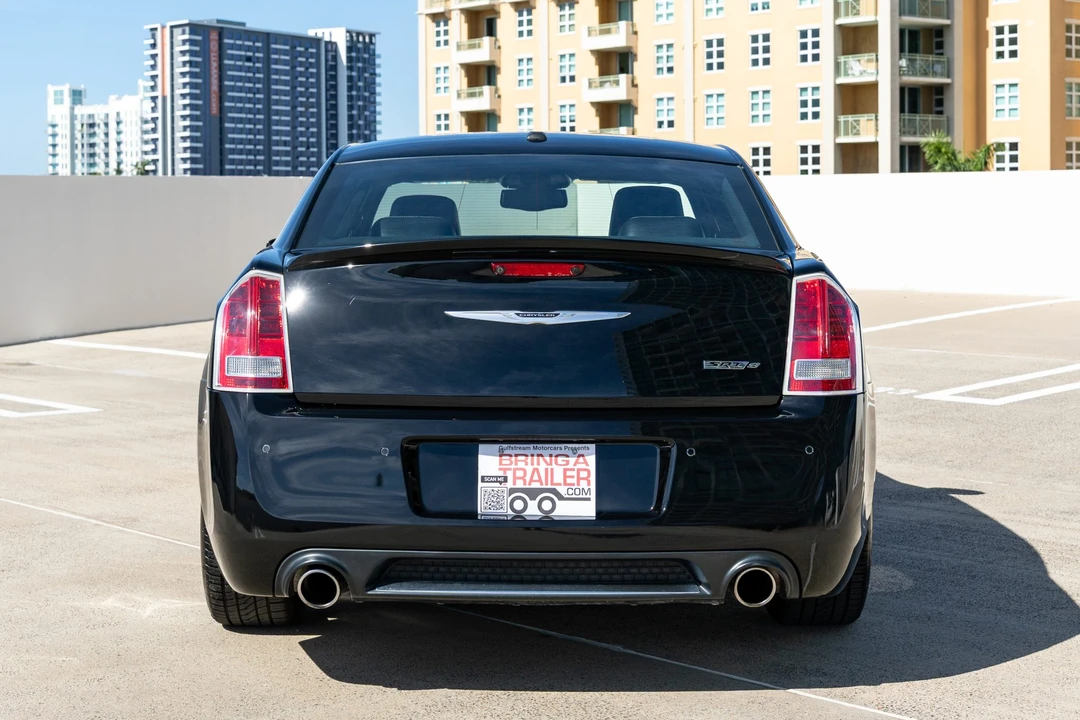 2012 Chrysler 300 (2005-2023) - Image 11 of 31