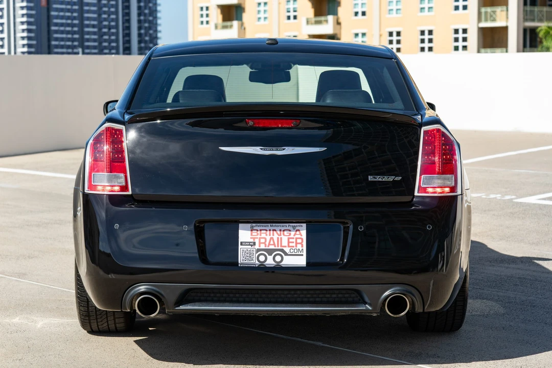 2012 Chrysler 300 (2005-2023) - Image 12 of 31