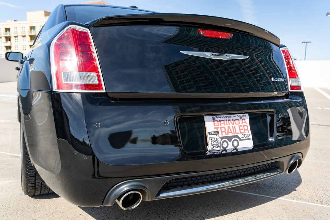 2012 Chrysler 300 (2005-2023) - Image 26 of 31