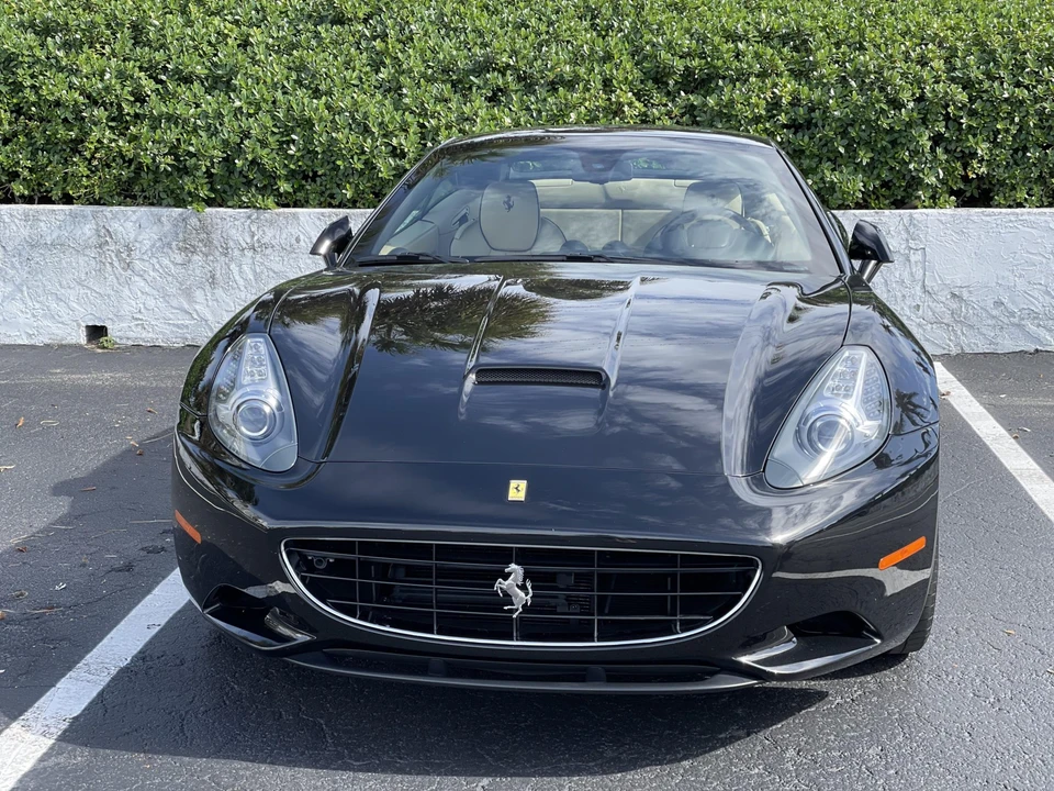 2012 Ferrari California - Image 5 of 31