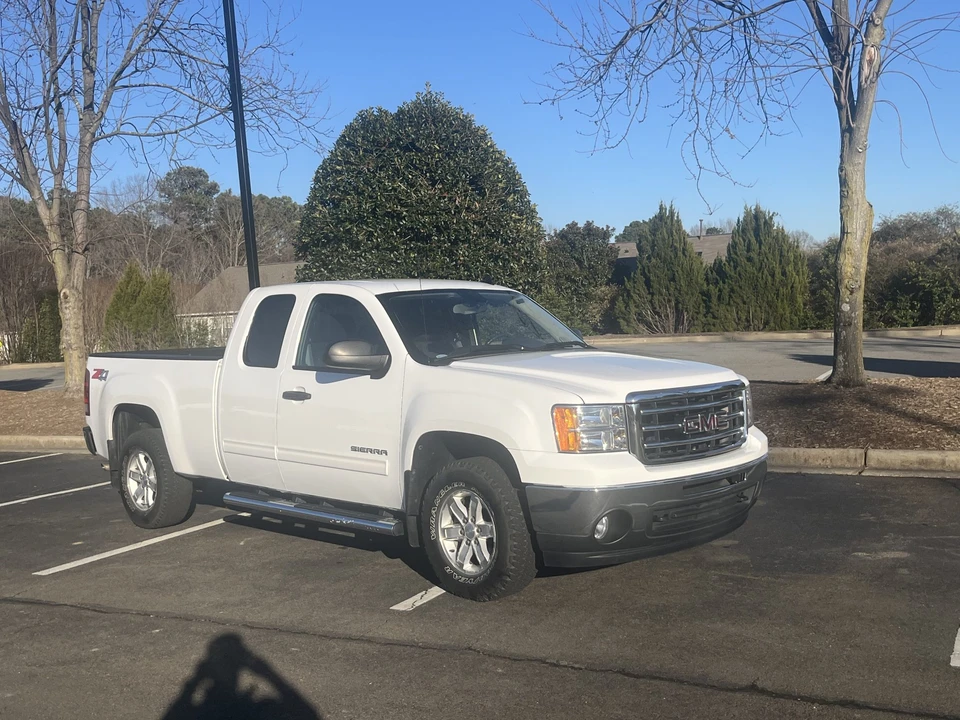 2012 GMC Sierra 3rd Gen - Image 13 of 31