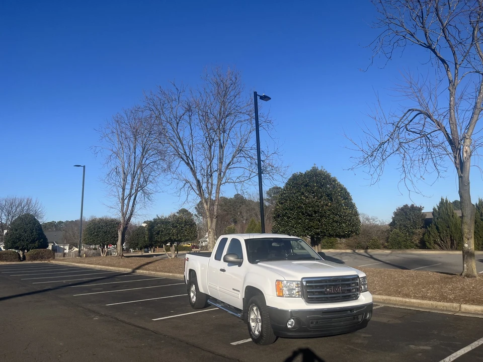 2012 GMC Sierra 3rd Gen - Image 15 of 31