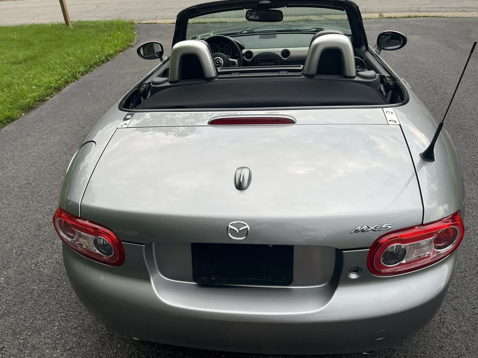 2012 Mazda NC MX-5 Miata - Image 14 of 31