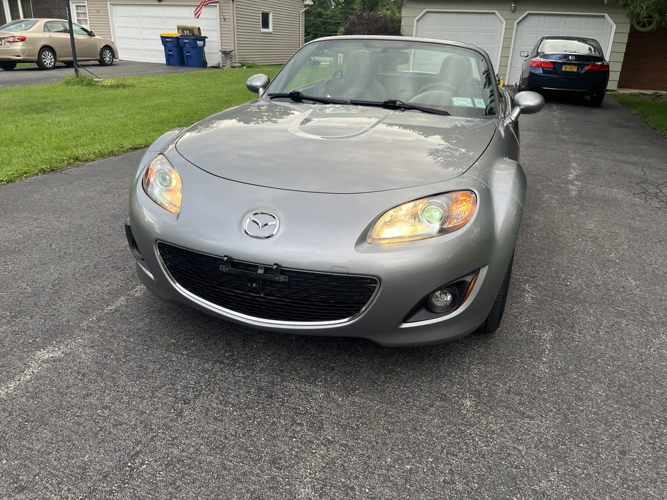 2012 Mazda NC MX-5 Miata - Image 2 of 31