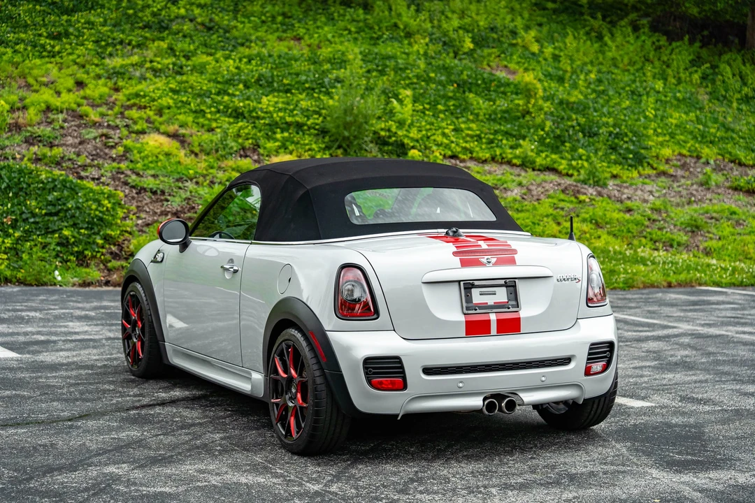 2012 Mini Coupe & Roadster - Image 21 of 31