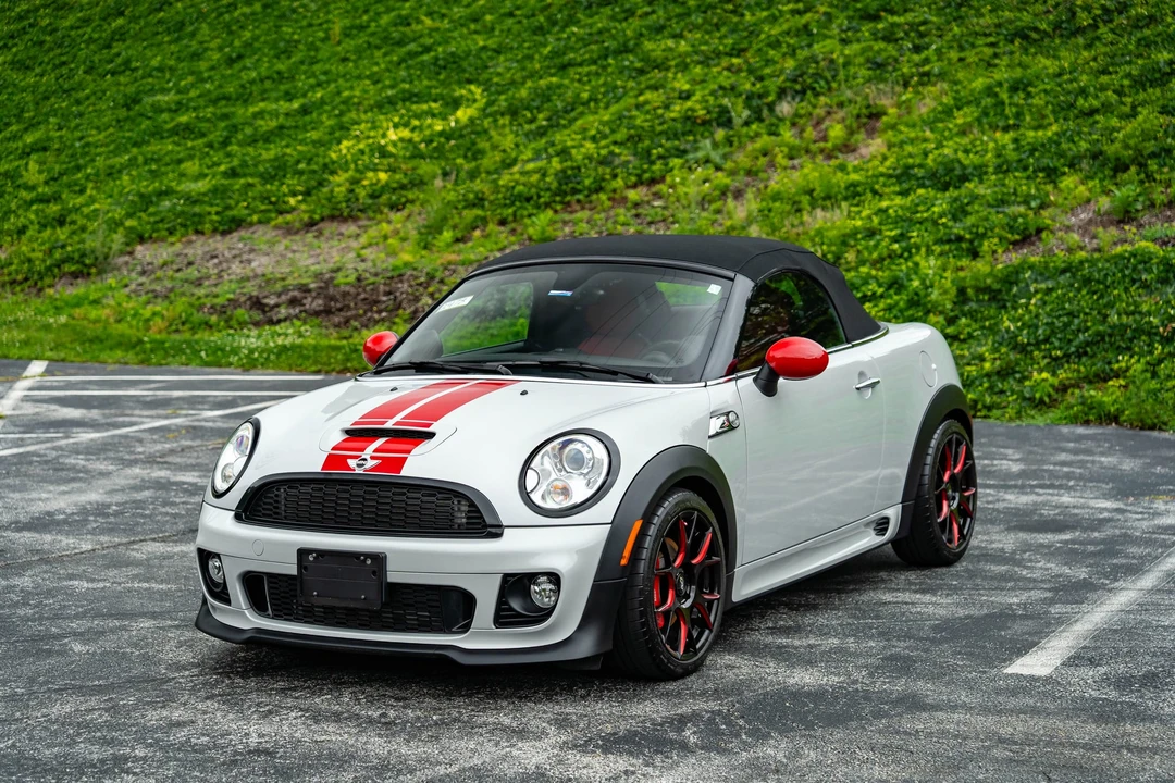 2012 Mini Coupe & Roadster - Image 4 of 31