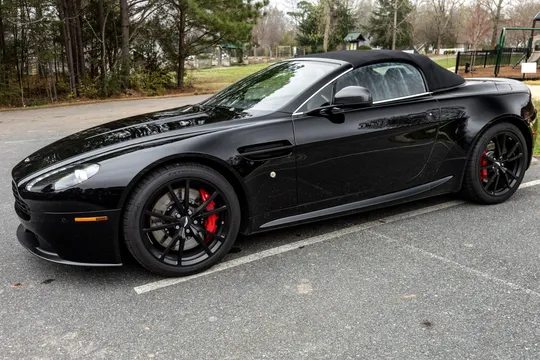 2013 Aston Martin V8 Vantage (2006-2017) - Image 2 of 31