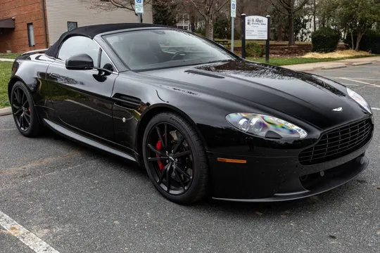 2013 Aston Martin V8 Vantage Roadster