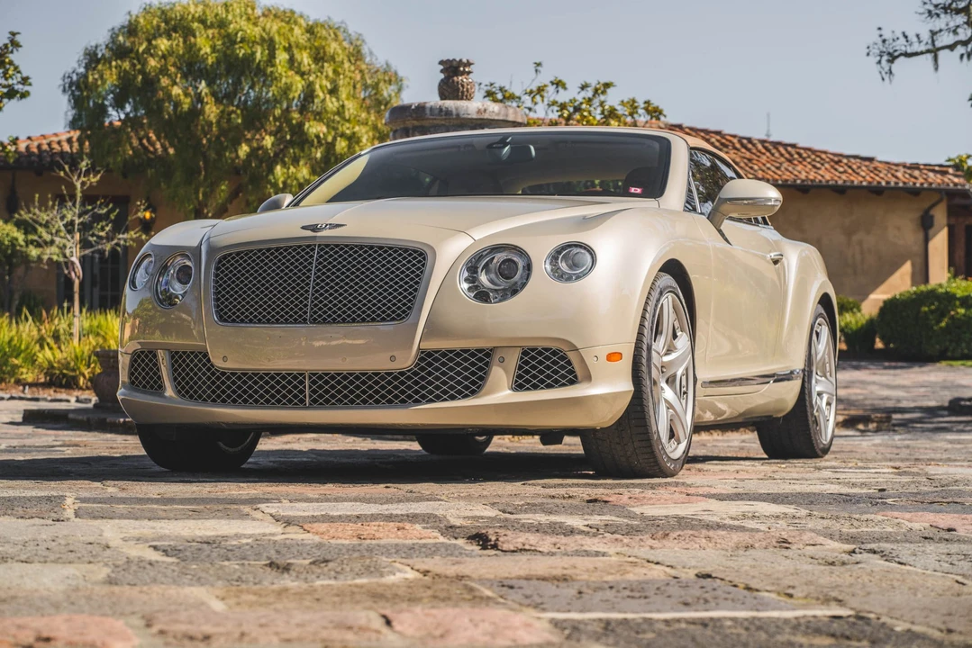 2013 Bentley Continental GTC - Image 2 of 31
