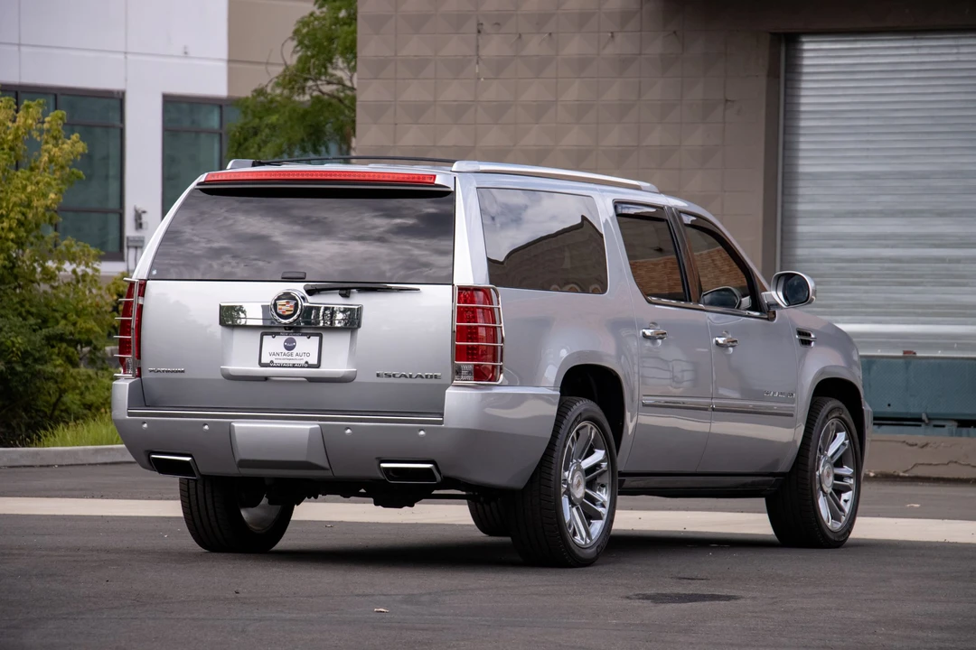 2013 Cadillac Escalade & EXT 3rd Gen - Image 13 of 31