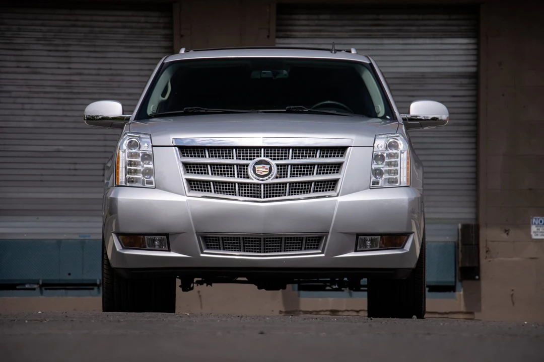 2013 Cadillac Escalade & EXT 3rd Gen - Image 23 of 31