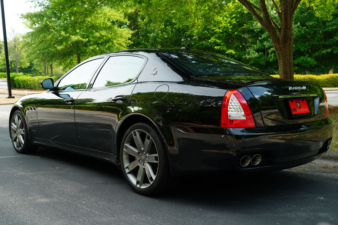 2013 Maserati Quattroporte 5th Gen - Image 25 of 31