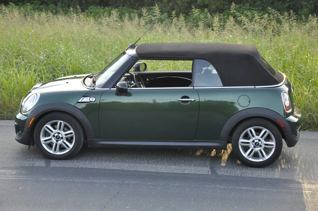2013 Mini Mini 2nd Gen - Image 15 of 31