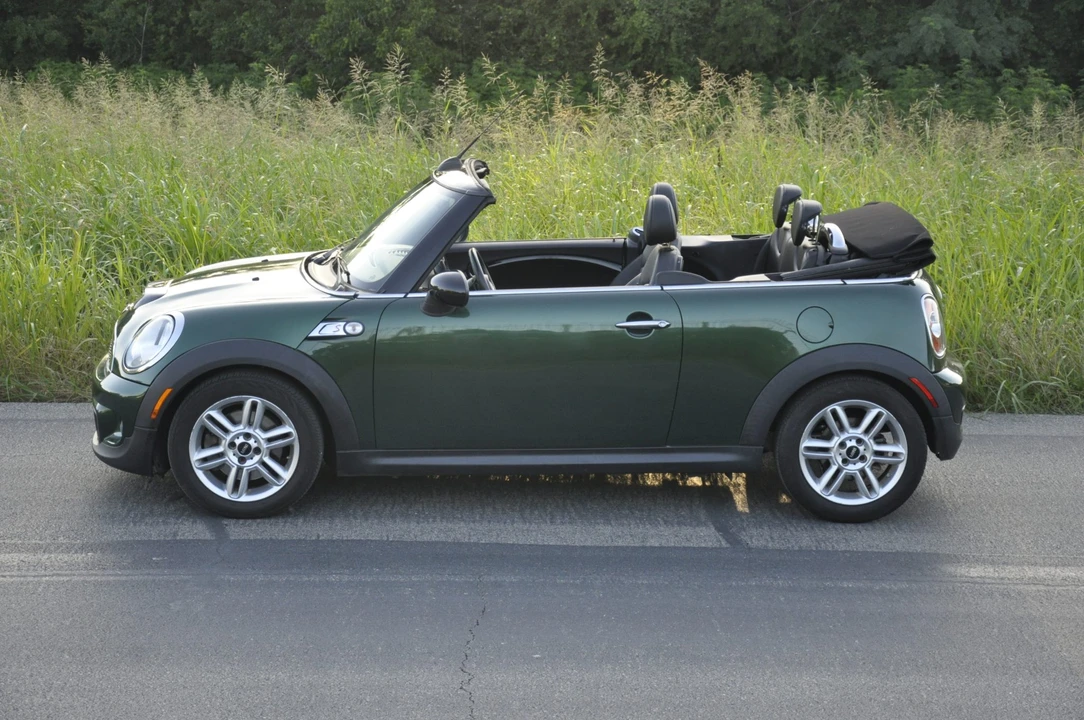 2013 Mini Mini 2nd Gen - Image 4 of 31