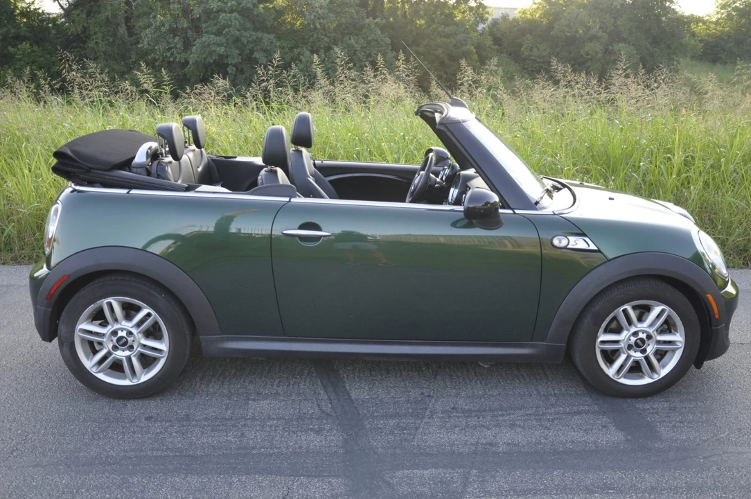 2013 Mini Mini 2nd Gen - Image 8 of 31