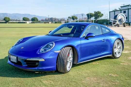 2013 Porsche 911 Carrera 4S Coupe