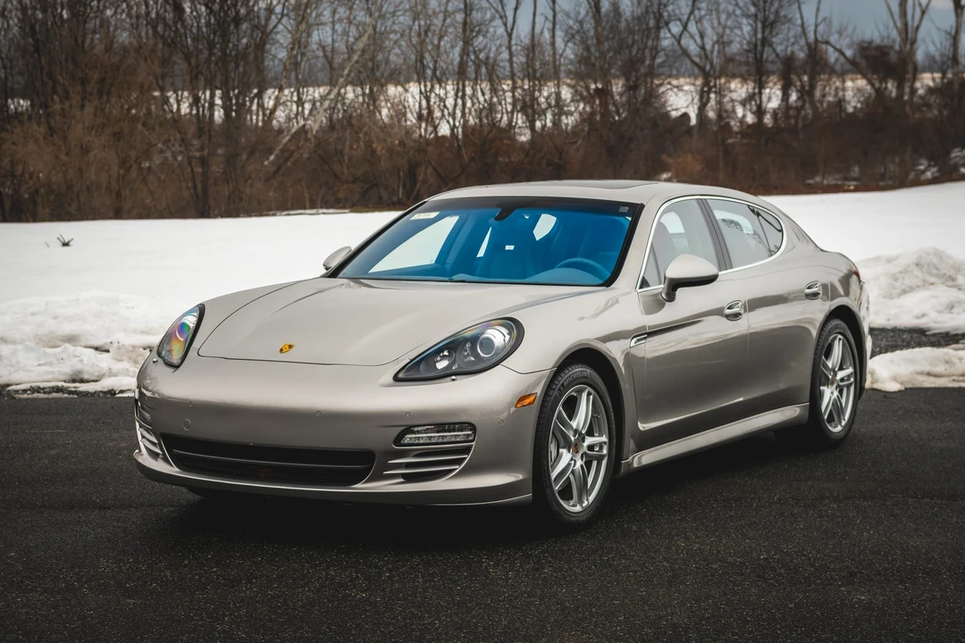 2013 Porsche 970 Panamera 4S - Image 3 of 31