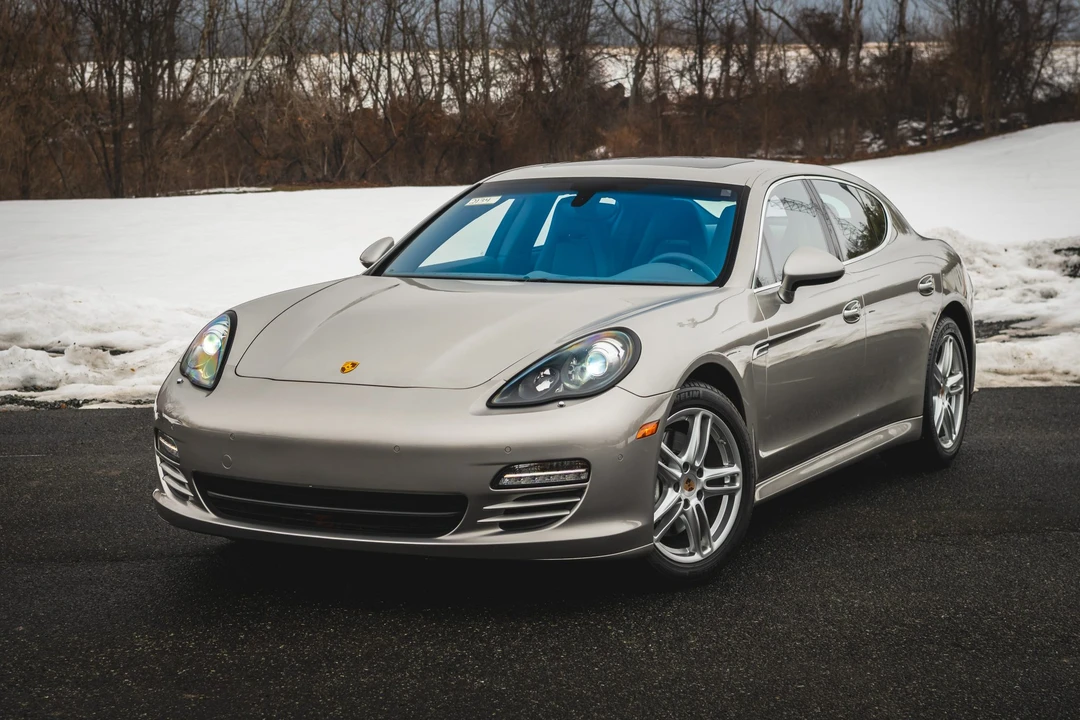2013 Porsche 970 Panamera 4S - Image 7 of 31