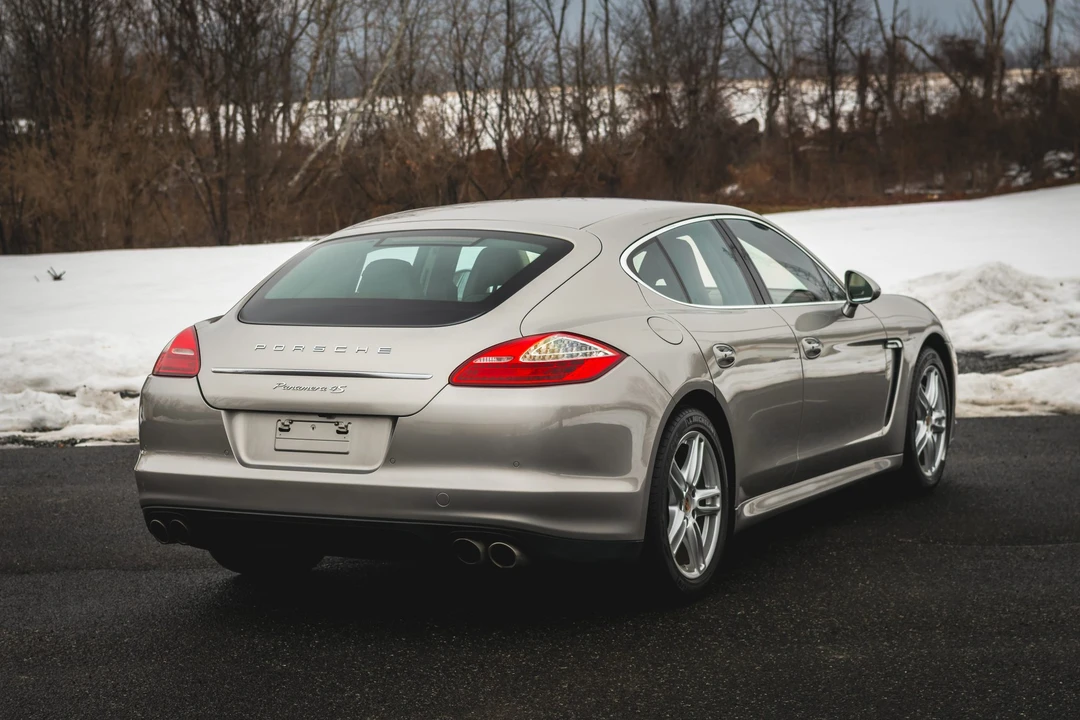 2013 Porsche 970 Panamera 4S - Image 26 of 31