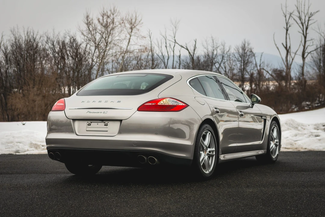 2013 Porsche 970 Panamera 4S - Image 27 of 31