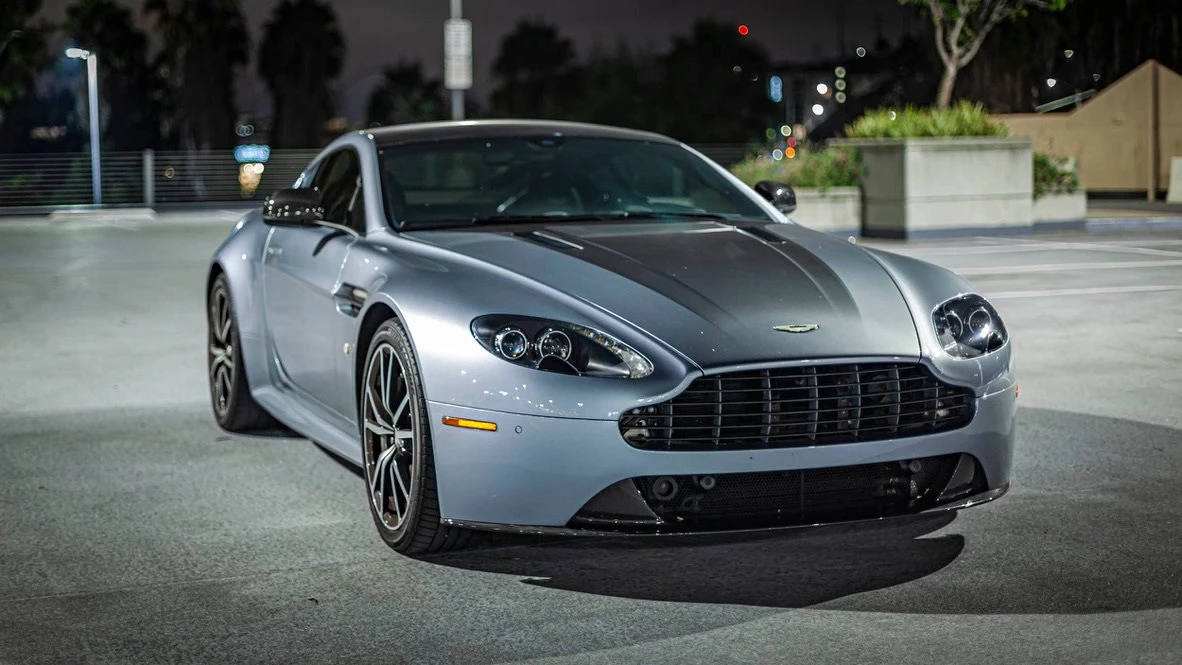 2014 Aston Martin V8 Vantage (2006-2017) - Image 3 of 31